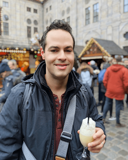 7 Fantastic Christmas Cocktails from Around the World